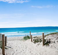Walk to Surf Beach - Ground floor apartment - Bribie Horizons Boyd St Woorim - Australia Accommodation