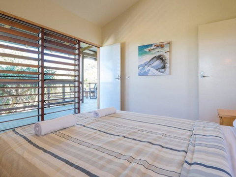 Laguna House - Australia Accommodation 13