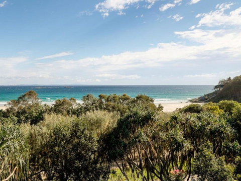 Claytons 1 By Discover Stradbroke - Australia Accommodation 26