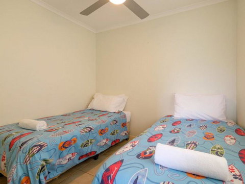 Mooloomba Five - Australia Accommodation 9