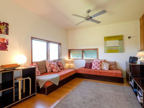 Eddies Place - Australia Accommodation 13