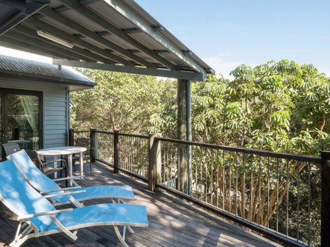 Billa Blue By Discover Stradbroke - Australia Accommodation 11