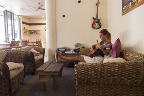 Manta Lodge YHA & Scuba Centre - Australia Accommodation 4