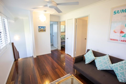 Point Break Beach House - Australia Accommodation 11