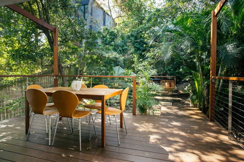 Point Break Beach House - Australia Accommodation 0