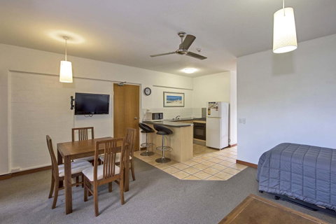 Anchorage On Straddie - Australia Accommodation 18