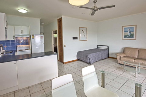 Anchorage On Straddie - Australia Accommodation 21