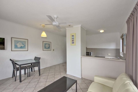Anchorage On Straddie - Australia Accommodation 19