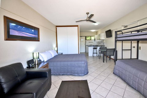 Anchorage On Straddie - Australia Accommodation 29