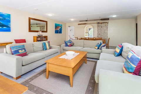 The Islander - Australia Accommodation 40