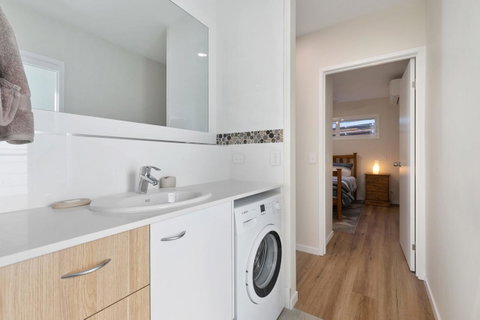 Day Dreaming - Australia Accommodation 2