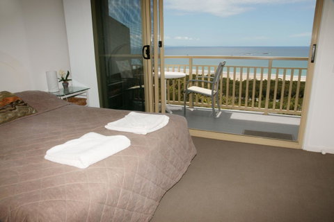 Pandanus Palms Holiday Resort - Australia Accommodation 24