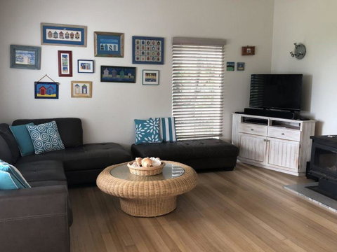 Katandra - Australia Accommodation 9