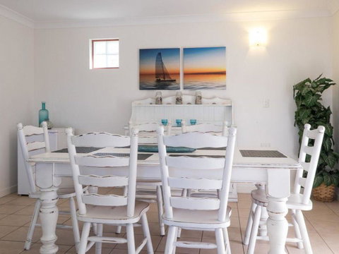First Point Down By Discover Stradbroke - Australia Accommodation 11