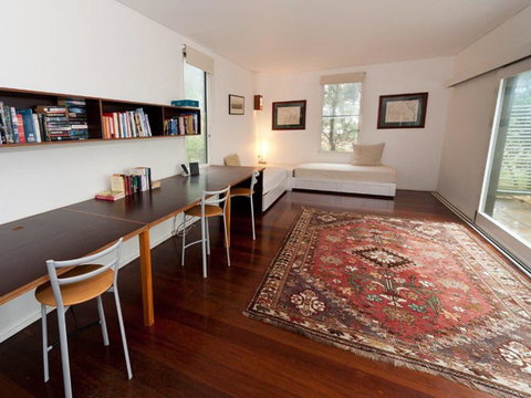 Aquila - Australia Accommodation 1