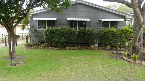 Amity Beach House - Australia Accommodation 0