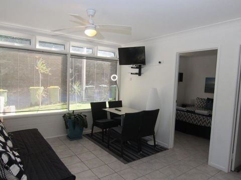 Portofino Unit 5 - Australia Accommodation 0