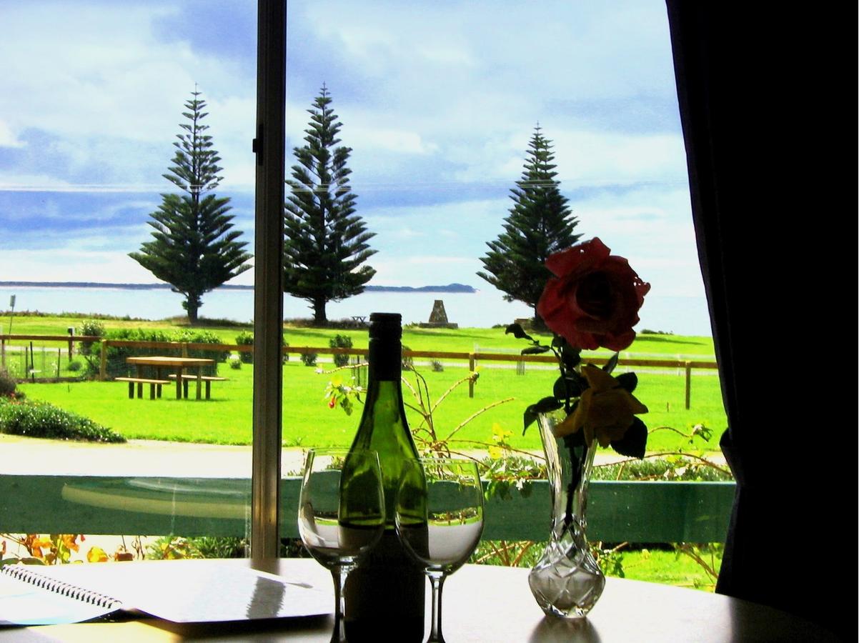 Naracoopa TAS Australia Accommodation