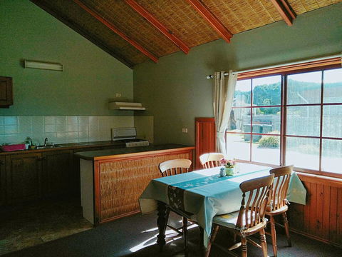 Baudins Accommodation And Restaurant - Australia Accommodation 11