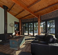 Taylors Bay Cottage - Australia Accommodation