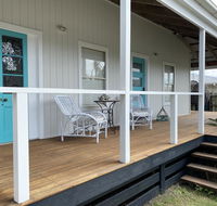 Beach Shack On Oceanic - Australia Accommodation