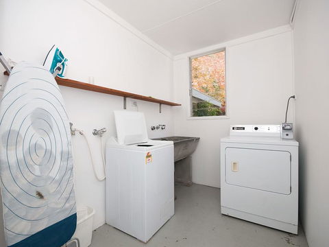 'Beachside' Shoal Bay, Unit 6 - Australia Accommodation 3