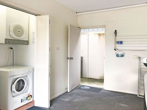 'Dutchies Vista' 1/45 Christmas Bush Ave - Ground Floor Duplex With Stunning Water Views - Australia Accommodation 2
