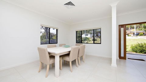 'Ocean To Beach' Luxury Hide Away - Australia Accommodation 0
