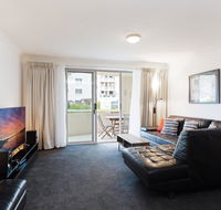 1 'SEASHELLS' 21-23 MAGNUS STREET - WIFI POOL LIFT  AIR CONDITIONING - Australia Accommodation