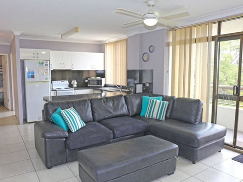 1 'The Commodore' 9-11 Donald St - Ground Floor Unit, Close To Shops, Cafe's And Marina - Australia Accommodation 0