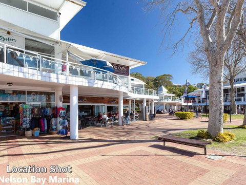 1 'Thurlow Lodge', 6 Thurlow Avenue - Air Conditioned & Pool In The Heart Of Town - Australia Accommodation 3