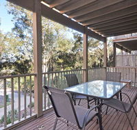 1 bedroom Executive Villa located within Cypress Lakes - Australia Accommodation