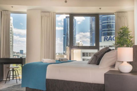 1 Bedroom Studio Apartment Near Eagle Street - Australia Accommodation 3