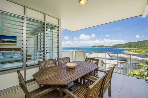 1 Bright Point Apartment 1503 - Australia Accommodation 1