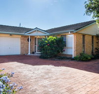 1/4 Huntly Close - Australia Accommodation