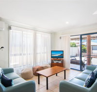 1/54 Parkes Airconditioned - Australia Accommodation