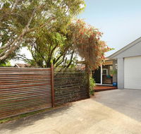 1/882 David Low Way Marcoola - 500 Bond Linen included pet friendly - Australia Accommodation