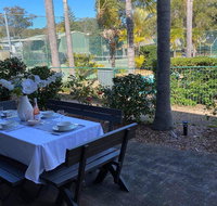 10 'Carindale' 19 Dowling St - Ground Floor Unit with WIFI Foxtel and Linen - Australia Accommodation