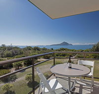 10 'Intrepid' 3 Intrepid Close - water views over Shoal Bay Beach - Australia Accommodation