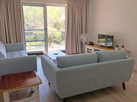 10 'Parkview', 11-13 Catalina Close - Peaceful Park Views - Australia Accommodation 1
