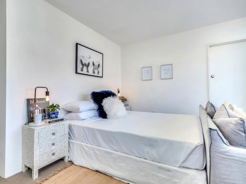 10 Barncleuth Square - Australia Accommodation 3