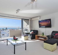 11 'Bayview Apartment' 42 Stockton Street - right in the CBD of Nelson Bay with water views - Australia Accommodation