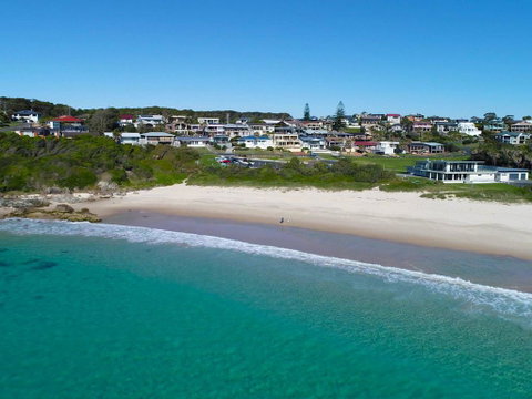12 Cliff Road - Australia Accommodation 3