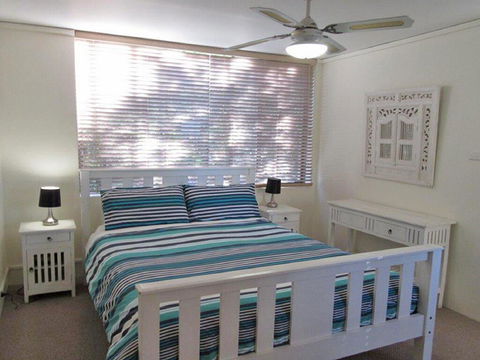 13 'Harbourside', 3-7 Soldiers Point Road - Fantastic Waterfront Unit - Australia Accommodation 1