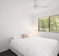 13 Orania Court Rainbow Shores - Pool sleeps 8 air conditioning fire pit - Australia Accommodation