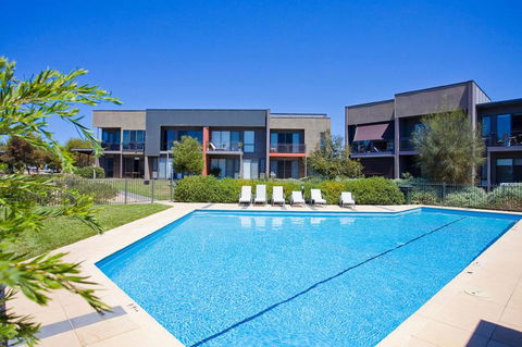 13 Shore Place - Australia Accommodation 1