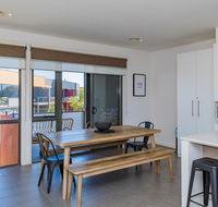 13 Shore Place - Australia Accommodation