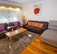 14 Bunker Crescent - Australia Accommodation