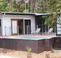 16 Ibis Court - Rainbow Shores Beautiful Private and Peaceful Wi-fi - Australia Accommodation