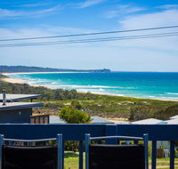 17 Dulling Street - Beach House - Australia Accommodation